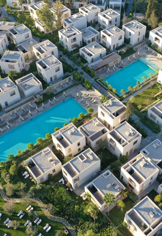 Voyage Hotels